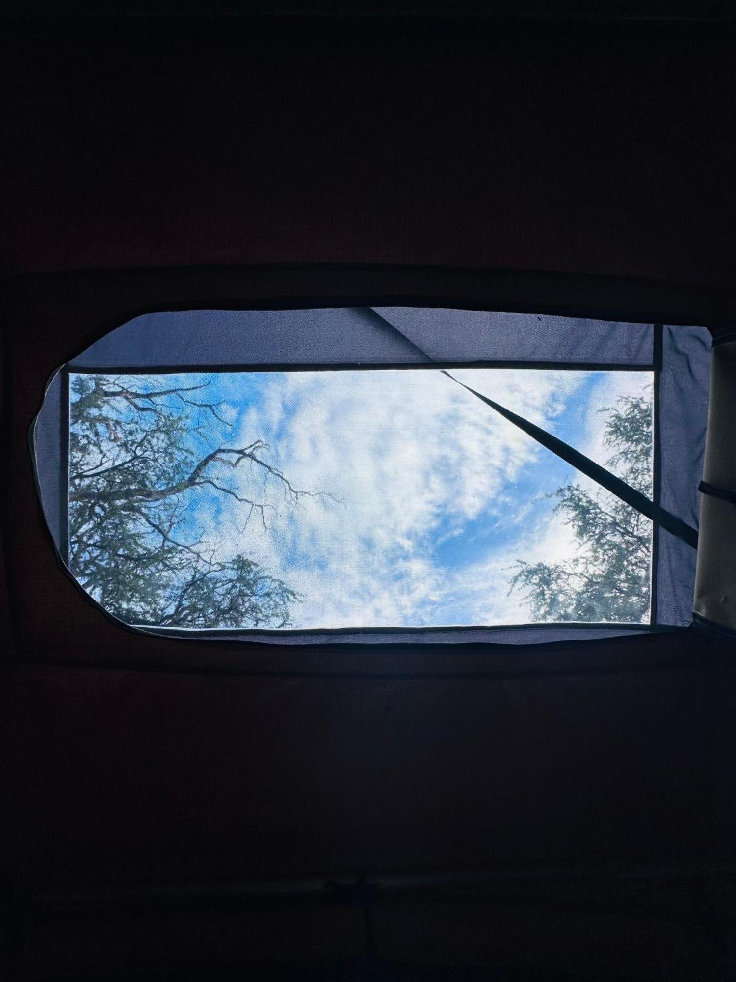 Explore Maui'S Diverse Campgrounds And Uncover The Island'S Beauty From Fresh Perspectives Every Day As You Journey With Aloha Glamp'S Great Jeep Equipped With A Rooftop Tent Paia Eksteriør billede